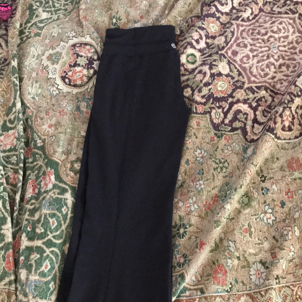 Lululemon women's groove pant size 4 inseam 29.5